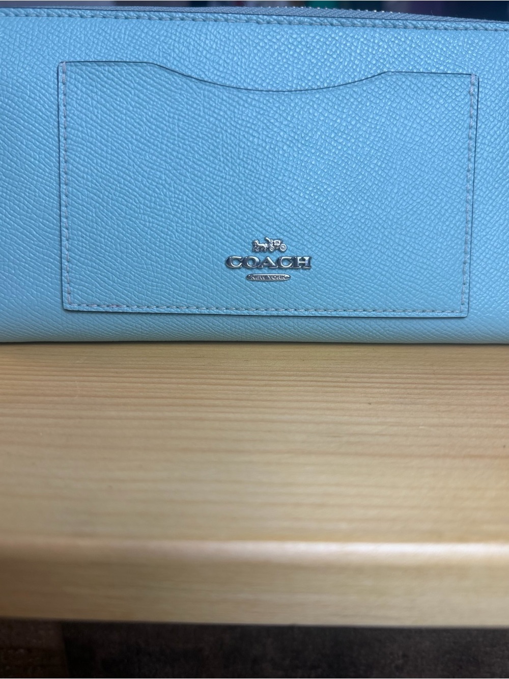 ✨ Authentic Coach Sky Blue Accordion Zip Wallet | Crossgrain Leather | EUC